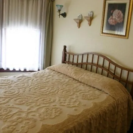 Tarry Here Mansion Bed & Breakfast-3